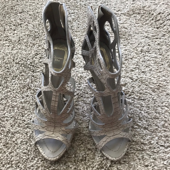 Shoes - Picture 1 of 6